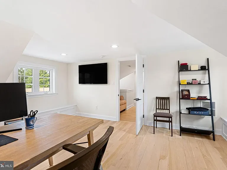 305 Grove St, Haddonfield, NJ - 20